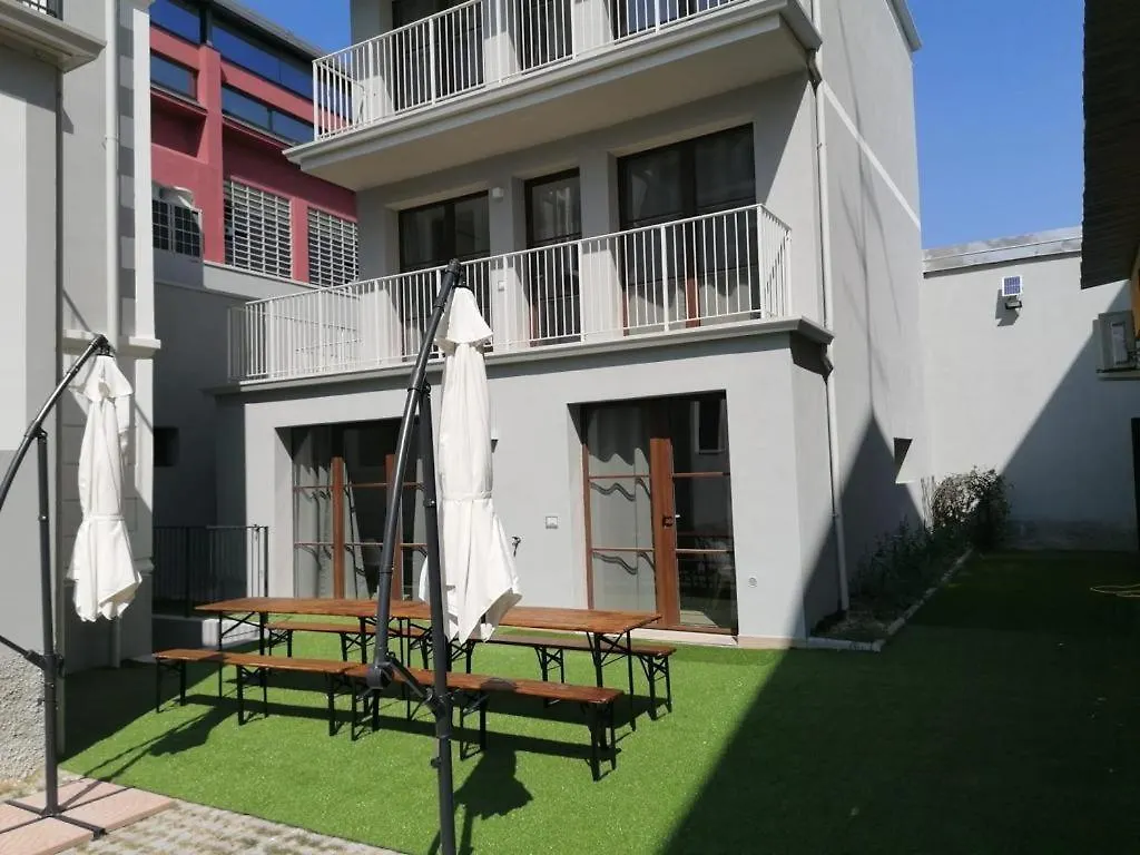 Pensjonat Villa Liberty In Zona Bovisa